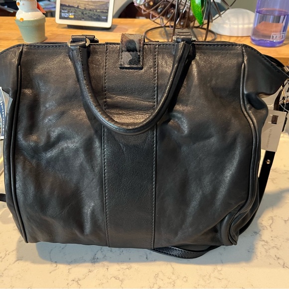 Via Repubblica with tags - Picture 5 of 7